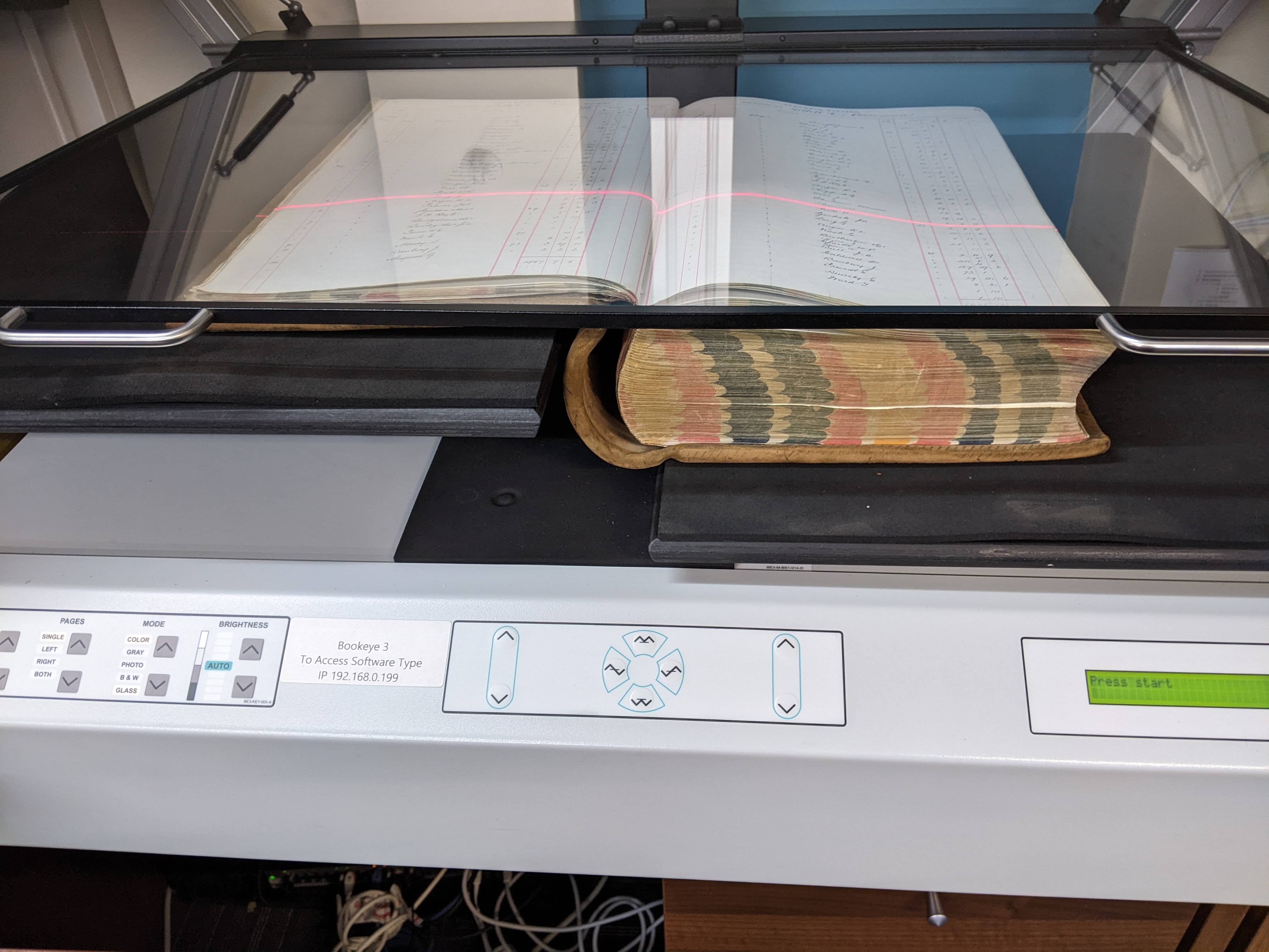 Parish registrars and ledger books scanned in Oxfordshire
